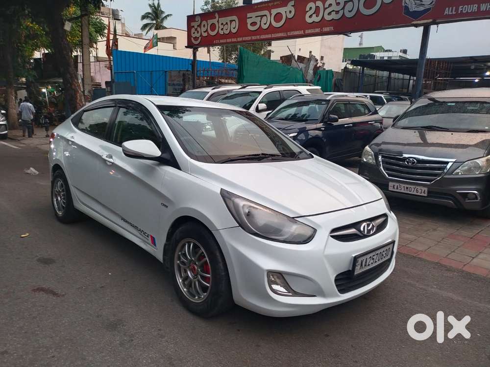 2011 1.6 CRDi S(O) — ₹3.40L on OLX