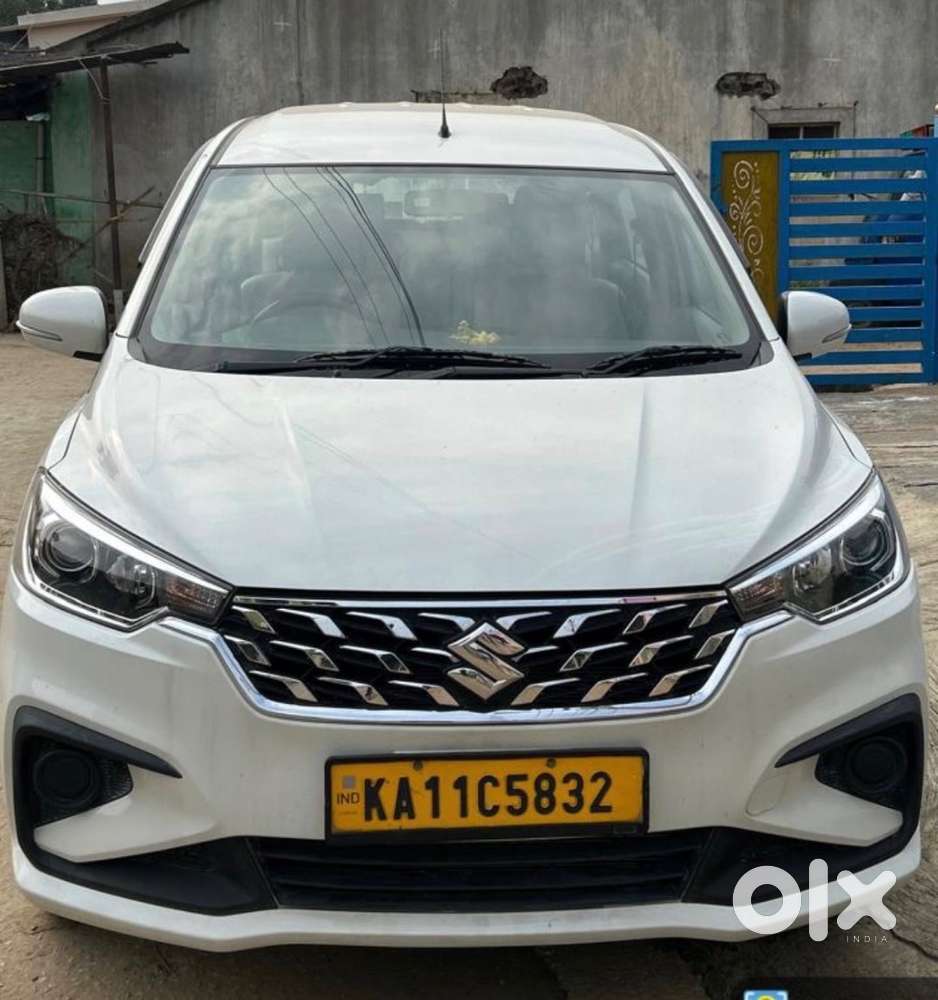2024 VXi (O) CNG — ₹10.5L on OLX