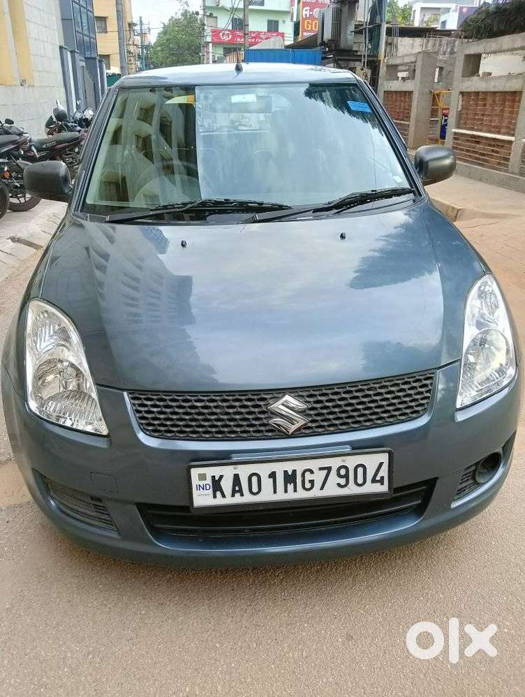2011 VXi + Manual — ₹2.35L on OLX