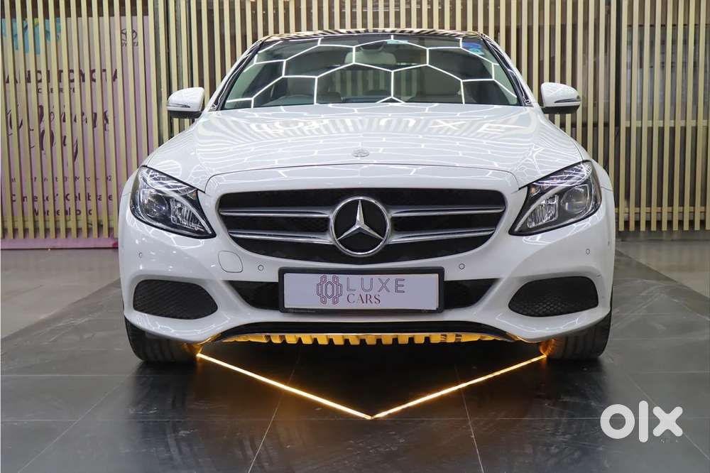 2017 C 220d — ₹17.5L on OLX