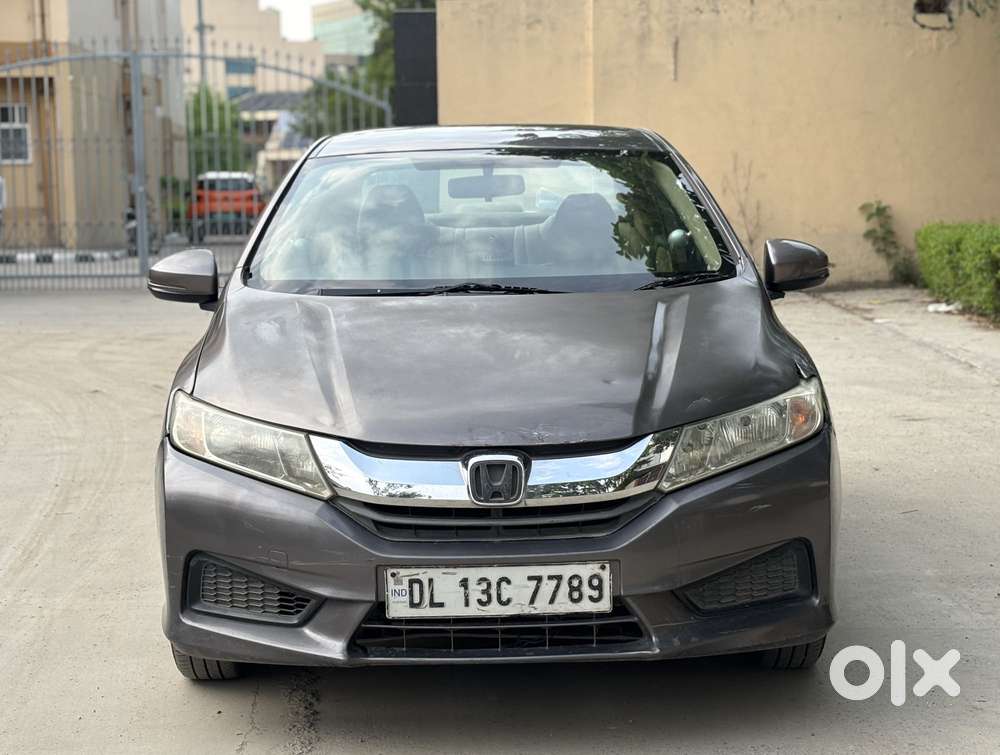 2014 V Petrol CVT — ₹2.50L on OLX