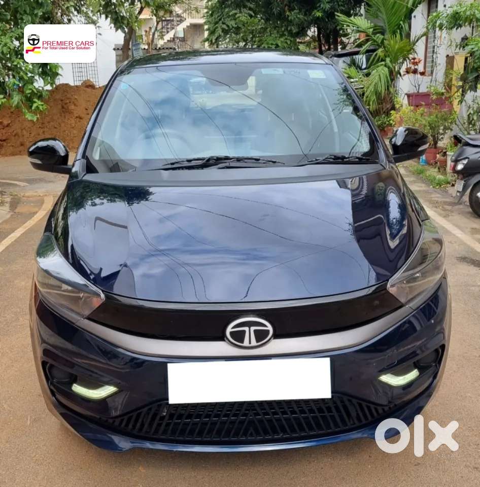 2025 XZ Plus Tech Lux LR — ₹8.25L on OLX