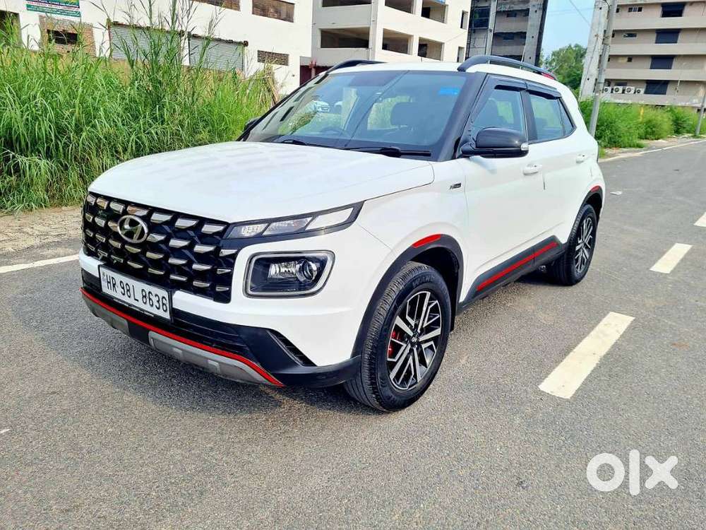 2023 1.0 N8 Turbo DCT — ₹9.40L on OLX