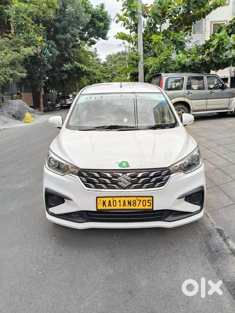 2023 VXi (O) CNG — ₹9.30L on OLX