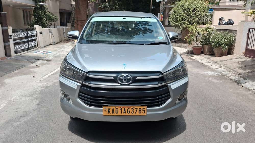 2016 [2016-2020] 2.4 GX MT 8 STR — ₹10.0L on OLX