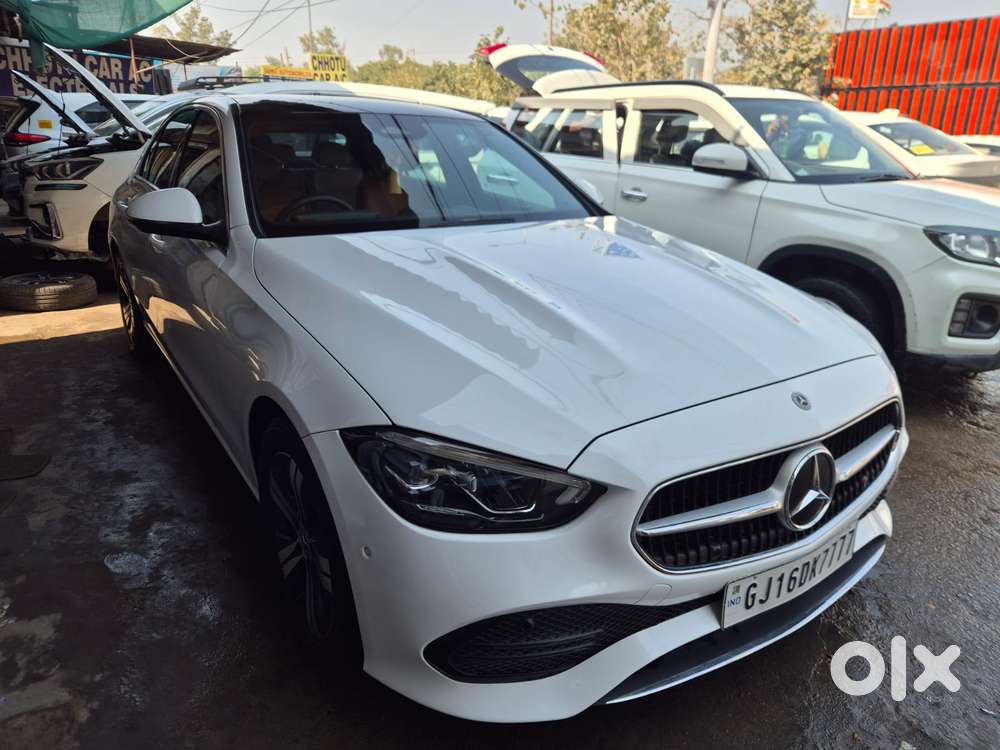 2022 2.0 220d — ₹36.0L on OLX