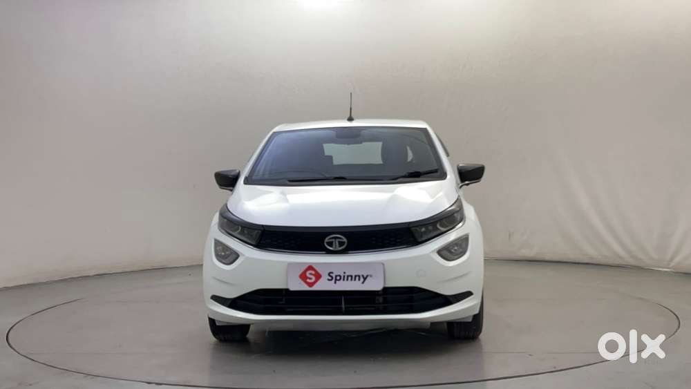 2023 1.2 XZ — ₹6.35L on OLX