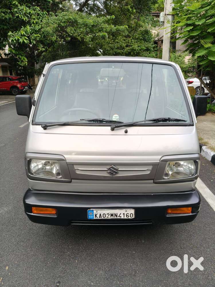 2018 8 Seater — ₹3.65L on OLX