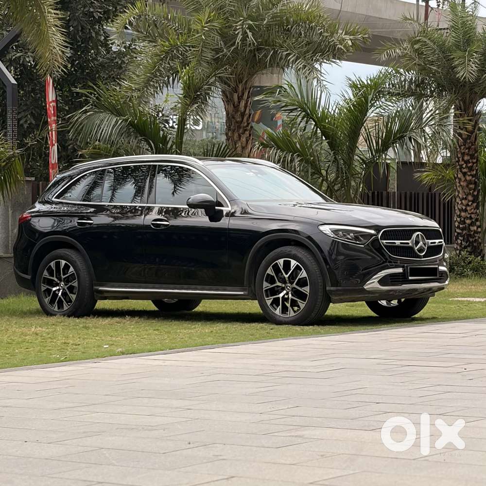 2025 2.0 300 4MATIC — ₹69.8L on OLX