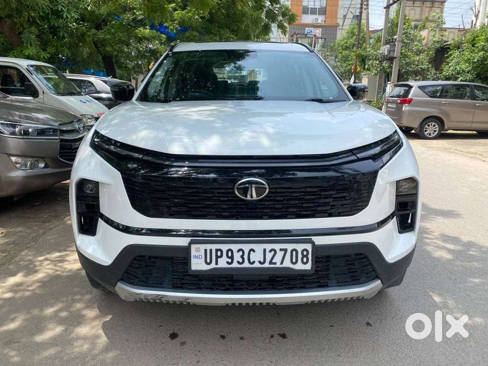 2025 Pure Plus AT — ₹18.9L on OLX