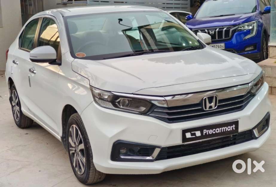 2024 VX 1.2 Petrol CVT — ₹8.34L on OLX