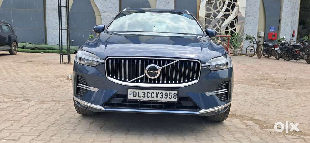 2022 2.0 B5 Ultimate — ₹42.6L on OLX