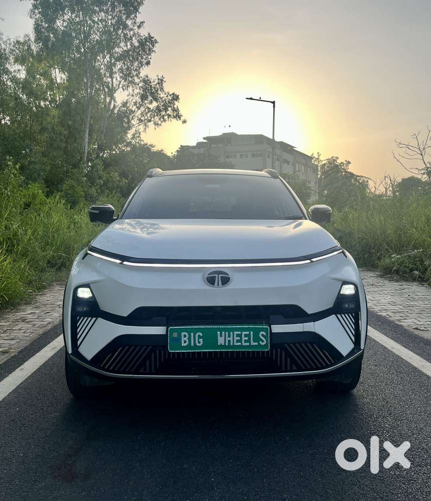 2023 Empowered Plus LR — ₹11.3L on OLX