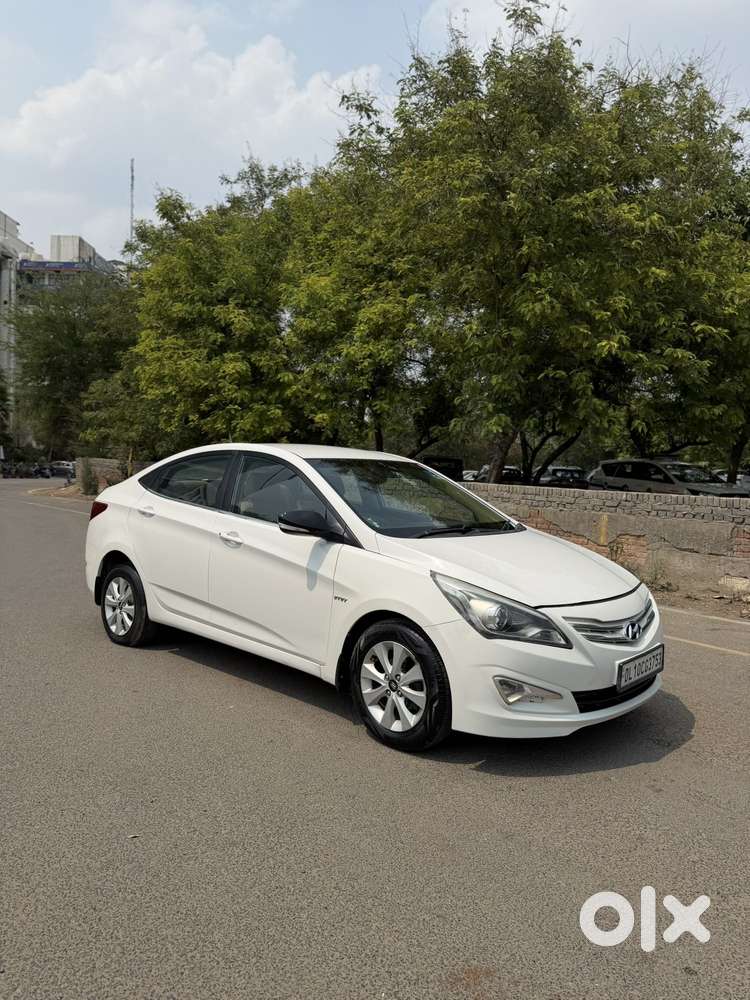 2015 1.6 S (O) VTVT — ₹3.29L on OLX