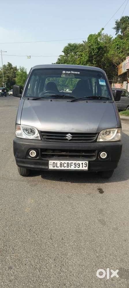 2023 5 Seater Standard — ₹5.25L on OLX