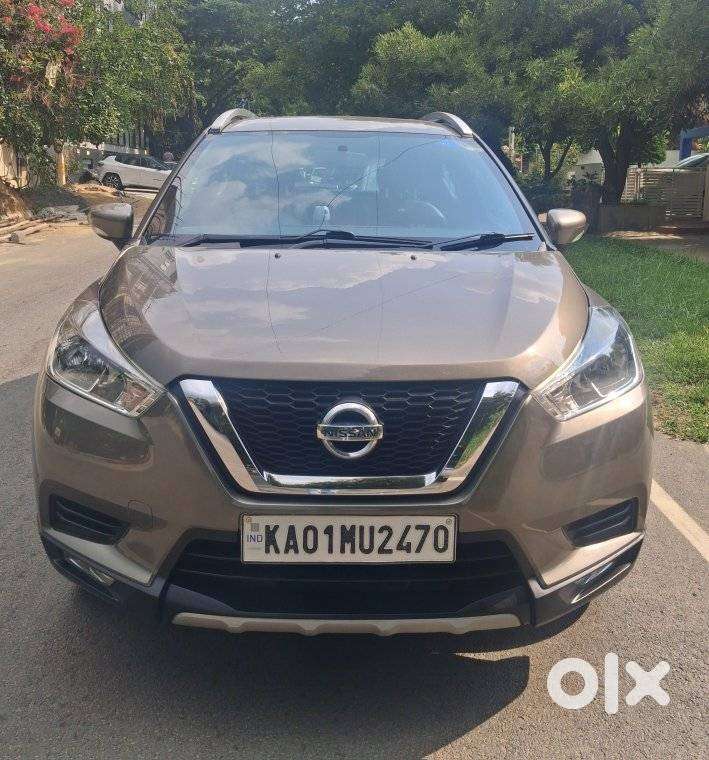 2019 1.5 XV — ₹5.75L on OLX