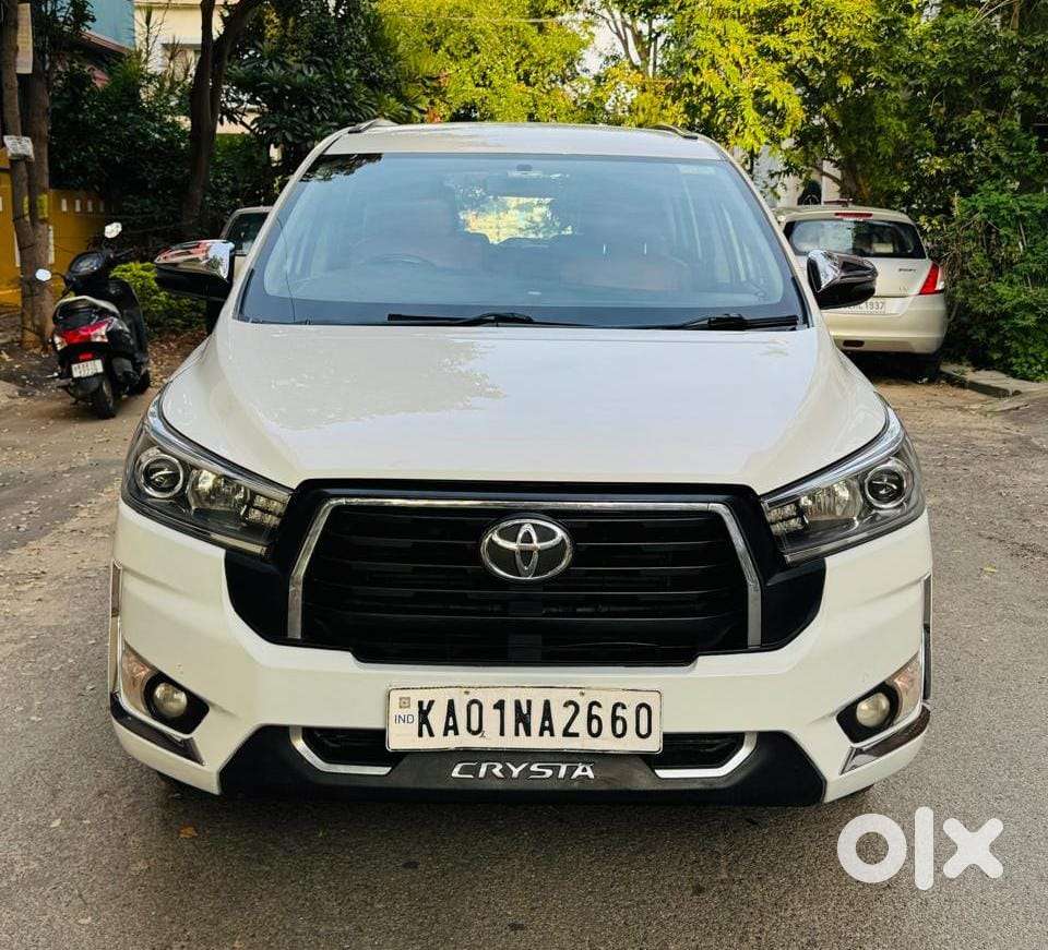 2023 2.4 V 7 STR — ₹26.4L on OLX
