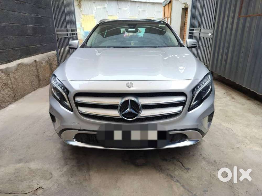 2016 GLA 200 D — ₹17.3L on OLX