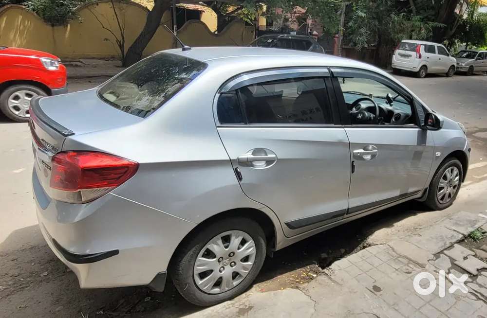 2013 1.2 S i-VTEC — ₹2.40L on OLX