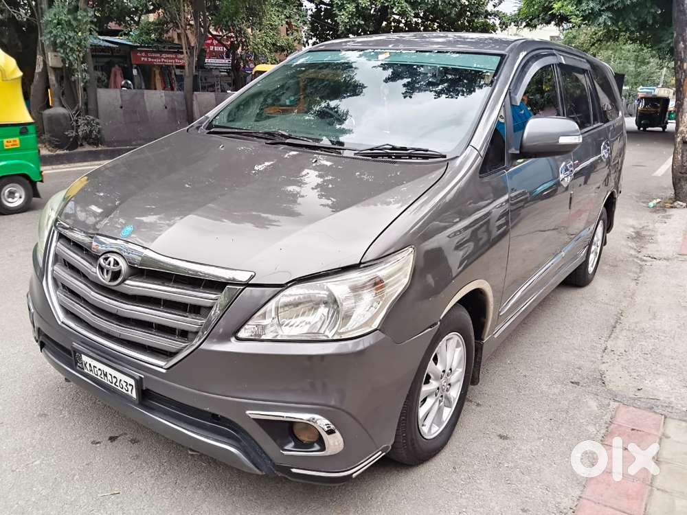 2014 [2013-2016] 2.5 VX Diesel 7 STR BS-III — ₹8.75L on OLX