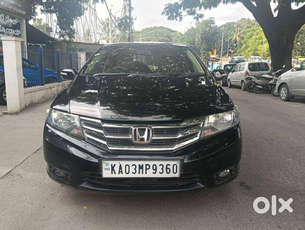 2012 [2011-2013] 1.5 V Exclusive i-VTEC AT — ₹2.79L on OLX