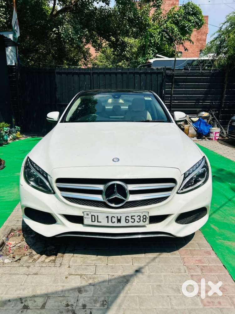 2017 2.1 220 CDI Avantgarde AT — ₹15.0L on OLX