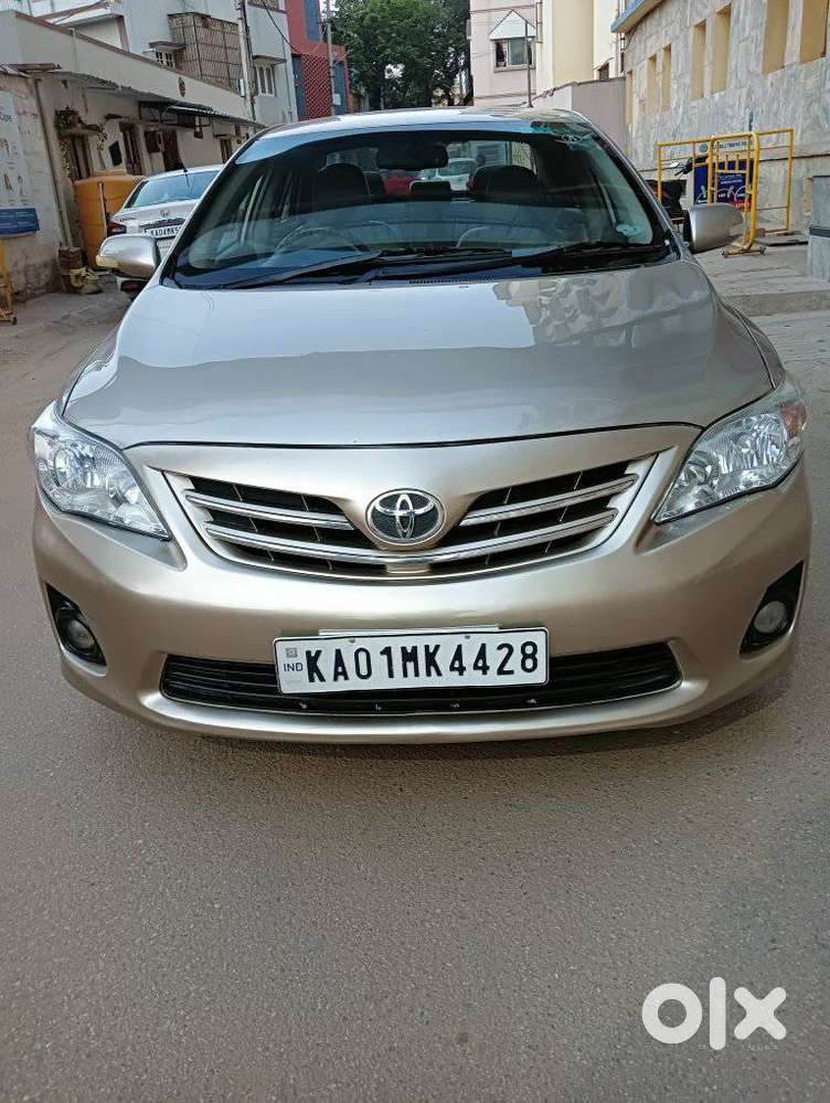 2013 Altis 1.8 J — ₹2.85L on OLX