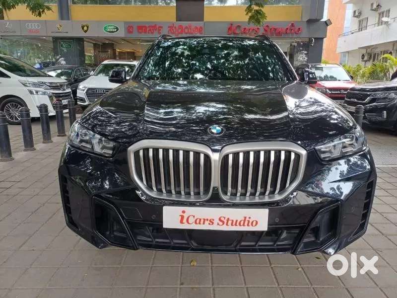 2024 BMW X5, 2024, Petrol — ₹94.5L on OLX
