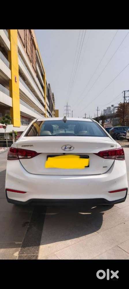 2020 1.5 SX VTVT — ₹7.75L on OLX