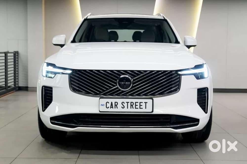2025 Volvo XC90, 2025, Petrol — ₹87.0L on OLX
