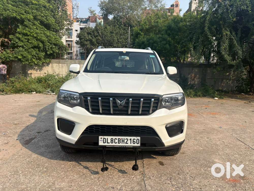 2024 Z2 Petrol MT 7 STR — ₹13.5L on OLX