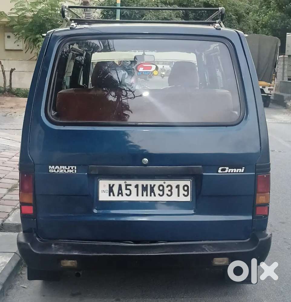 2017 5 Seater — ₹3.25L on OLX