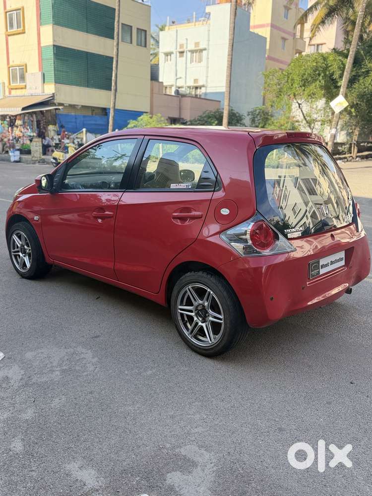 2012 [2011-2013] 1.2 S i-VTEC — ₹2.95L on OLX