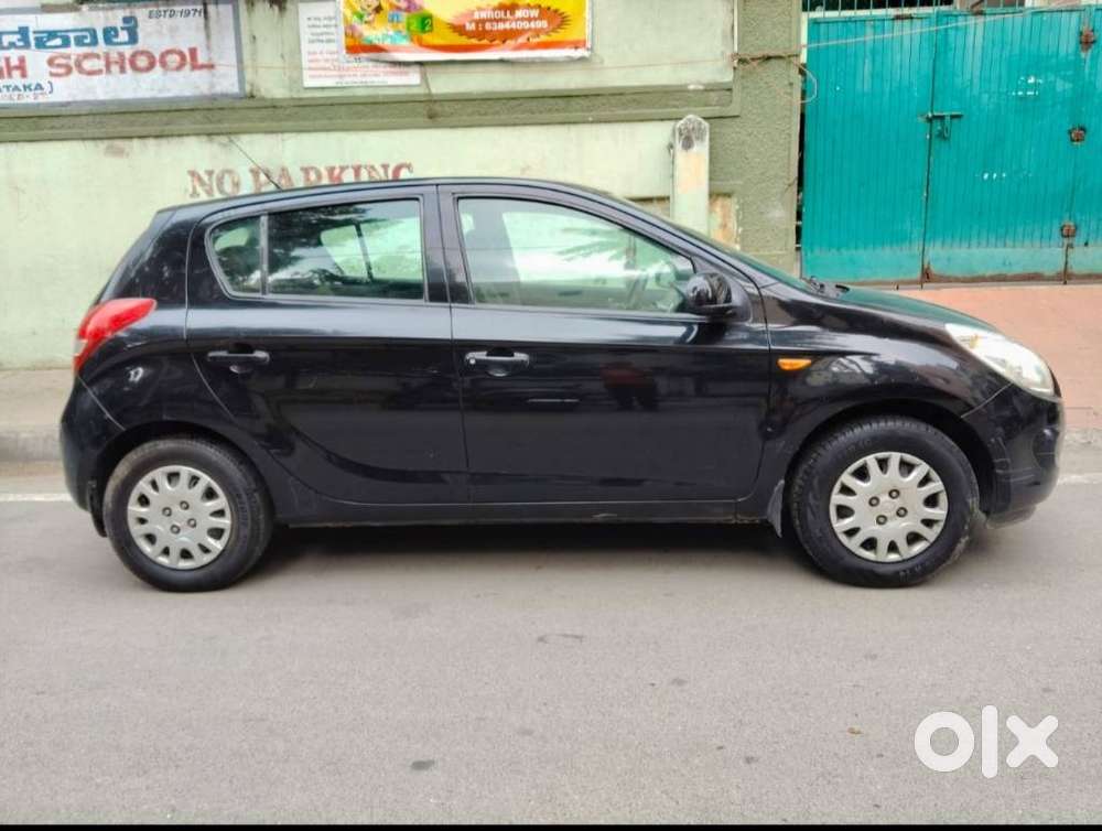 2009 Magna 1.2 VTVT — ₹1.99L on OLX