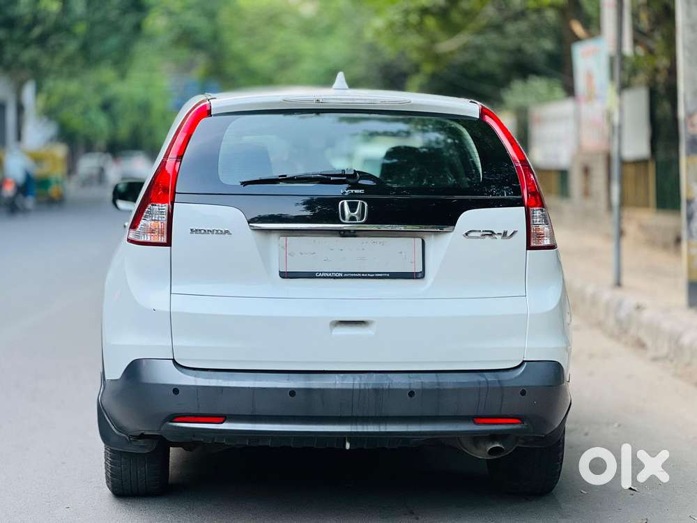 2015 Petrol 2WD — ₹5.75L on OLX