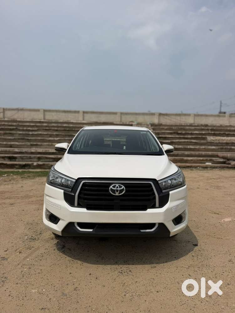 2024 [2020-ongoing] 2.4 GX 8 STR — ₹15.8L on OLX