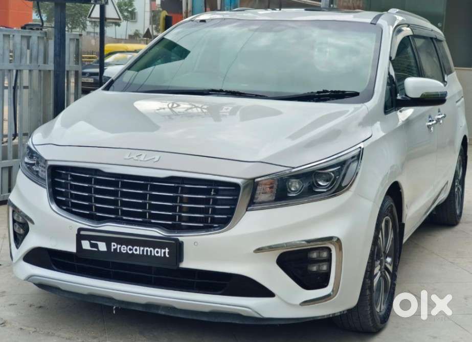 2022 Limousine 7 STR — ₹26.8L on OLX