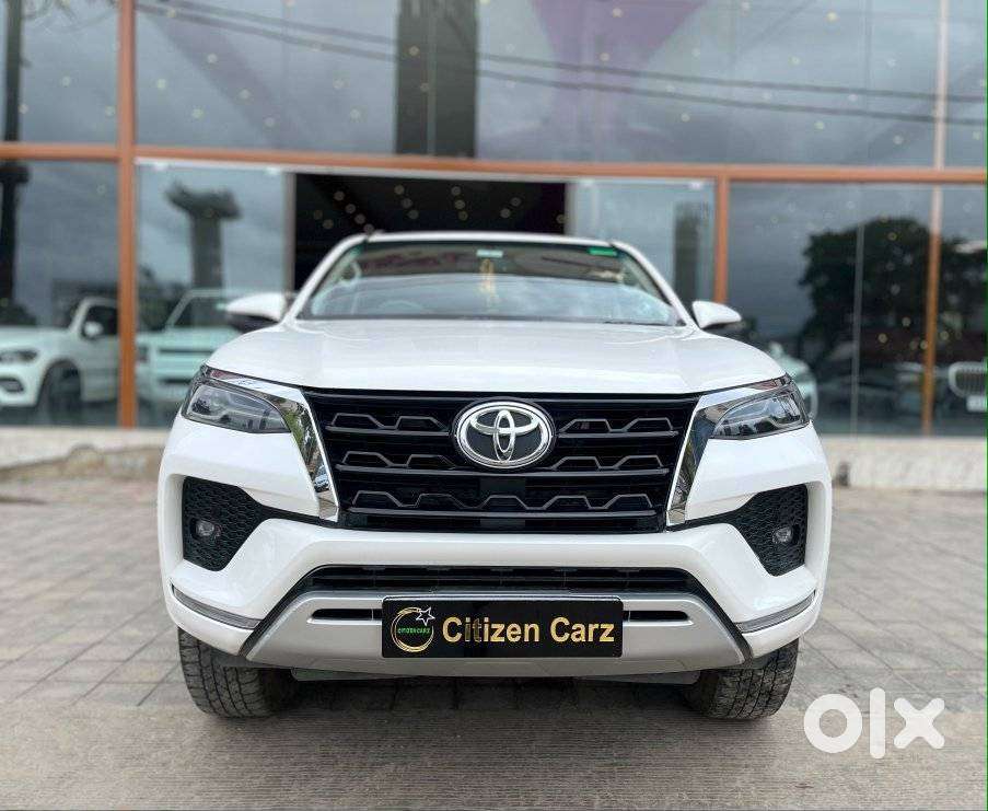 2021 4X2 MT 2.8 Diesel — ₹34.0L on OLX
