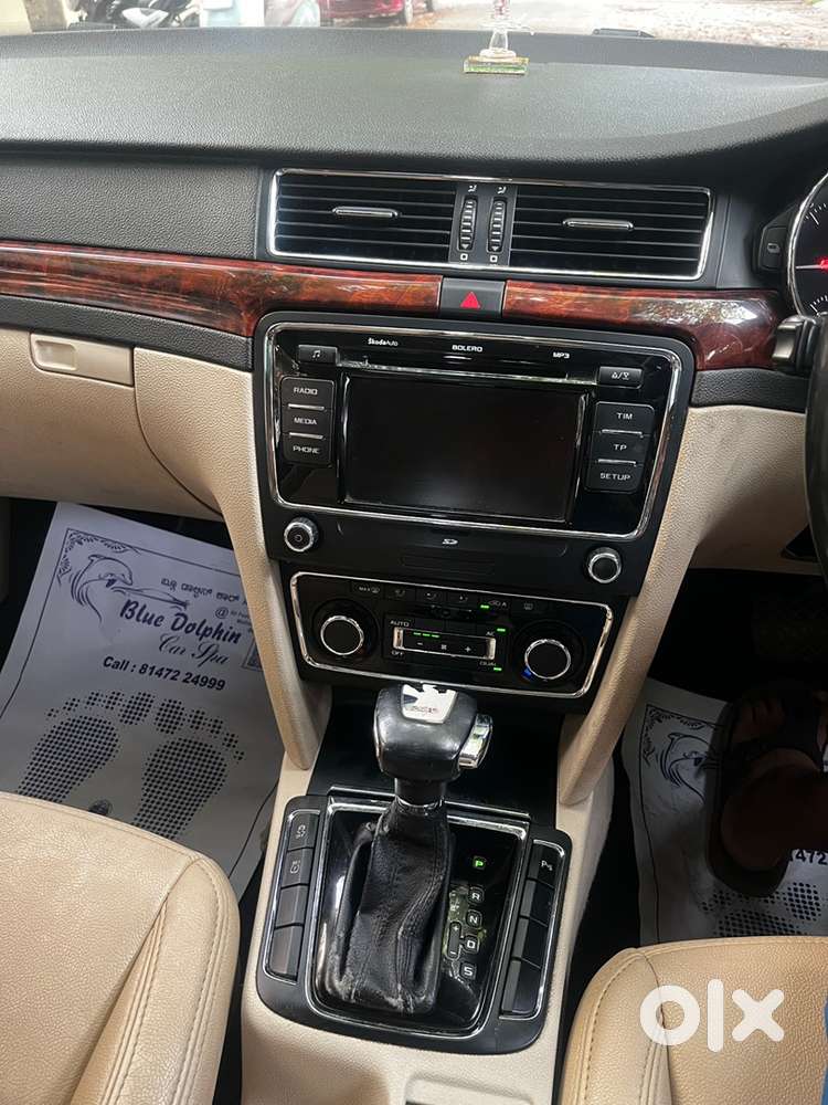 2012 2.0 Elegance TDI CR AT — ₹3.50L on OLX