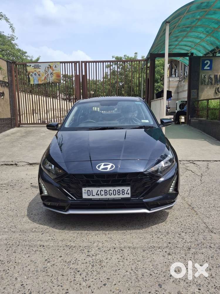 2026 1.2 Sportz (O) — ₹7.95L on OLX