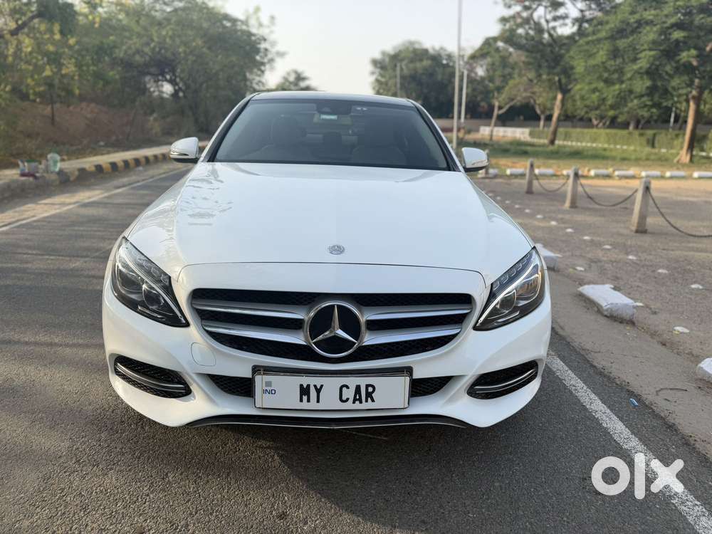2015 C 200 — ₹12.5L on OLX