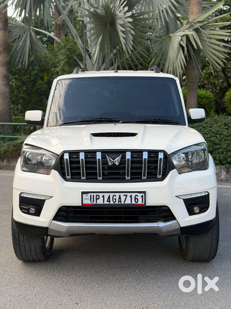 2024 S MT 7STR — ₹14.3L on OLX