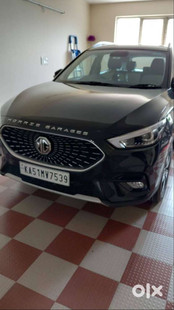 2023 ZS Vti-Tech CVT Sharp — ₹12.9L on OLX