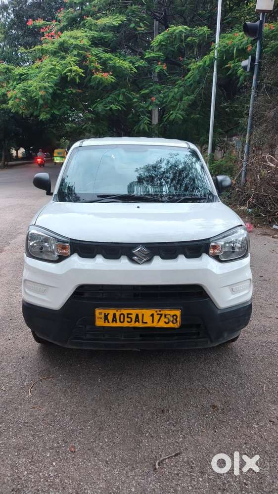 2022 1.0 LXI (O) — ₹3.20L on OLX
