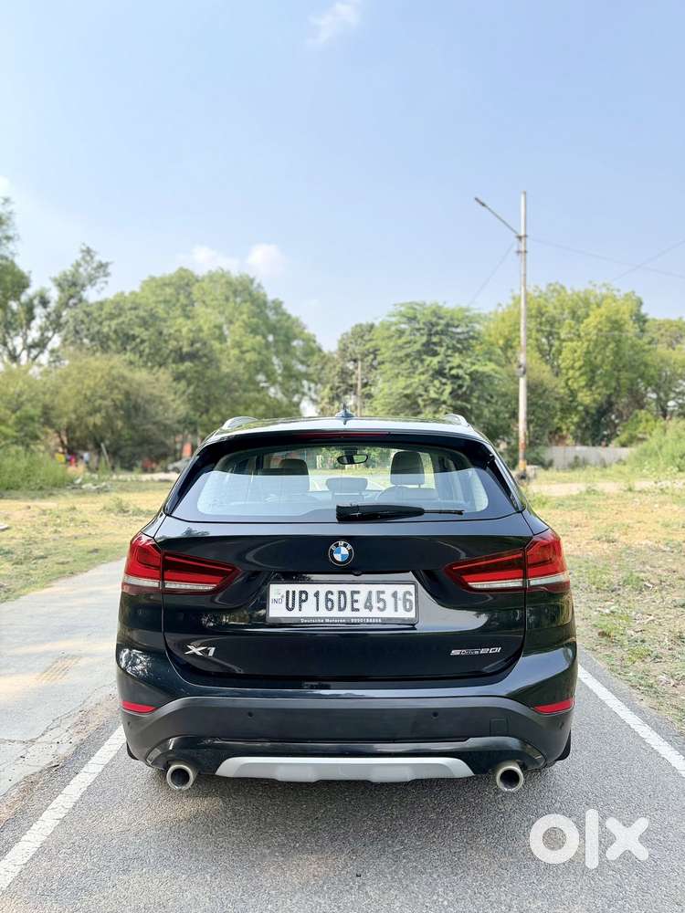 2022 2.0 sDrive20i xLine — ₹24.9L on OLX