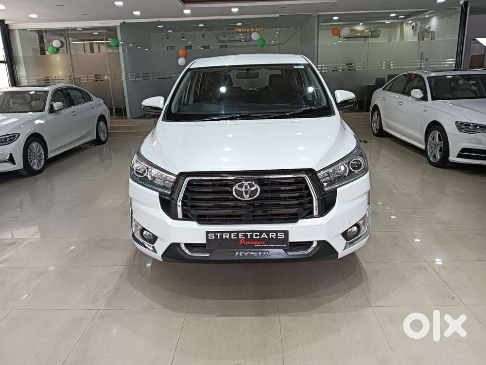 2023 2.4 V — ₹25.0L on OLX