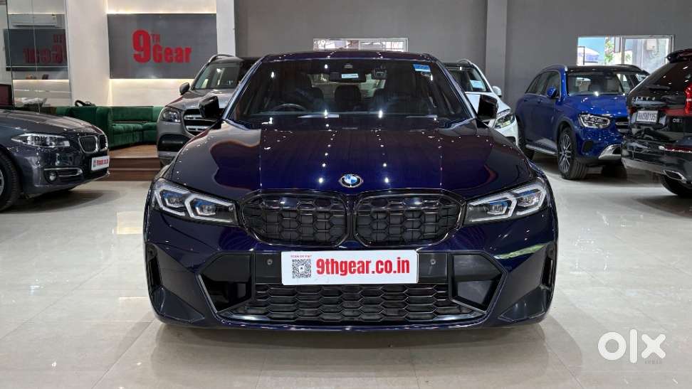2023 xDrive — ₹61.8L on OLX