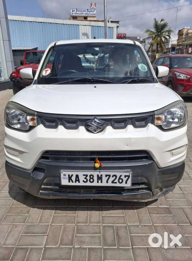 2020 1.0 VXI Plus — ₹3.15L on OLX