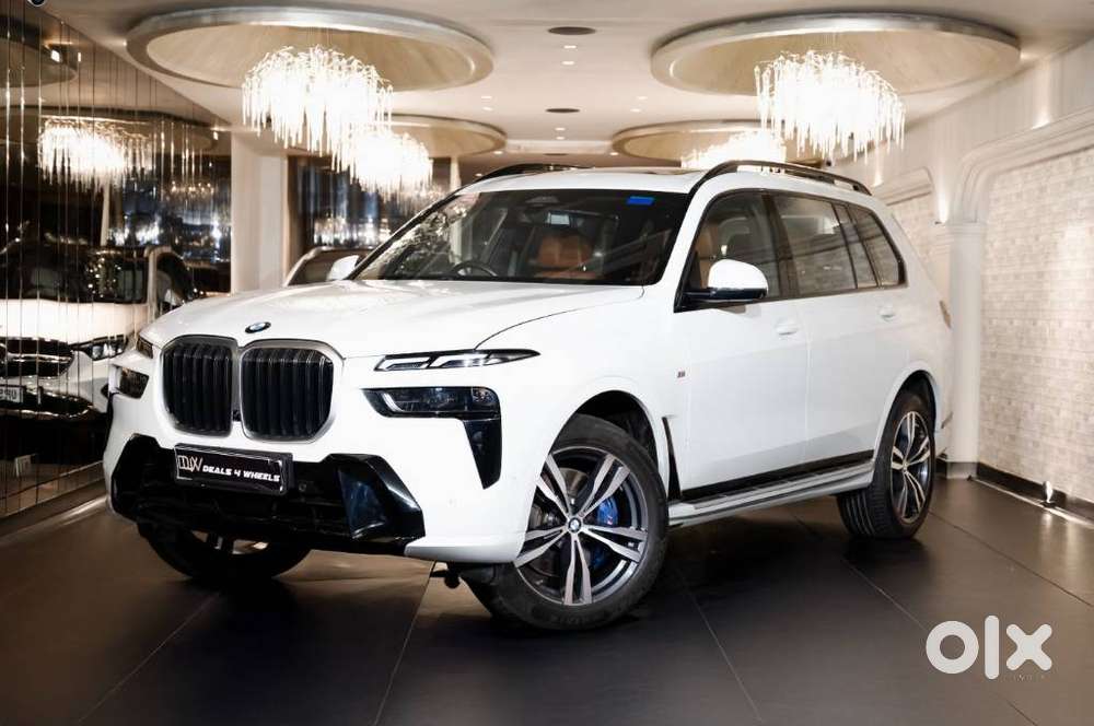 2024 3.0 xDrive 40I M Sport — ₹1.1 Cr on OLX