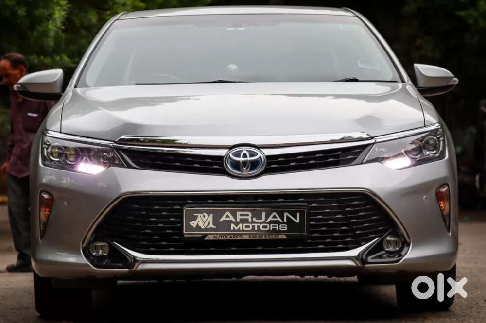 2018 Hybrid — ₹18.8L on OLX